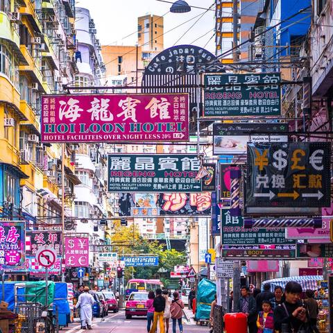 最新政治时事分析，全球经济形势与中国应对策略