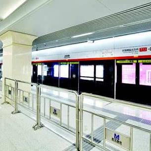 全方位解释：2025澳门今晚开特马开—即时零售爆发和传统商超萎缩