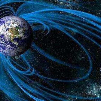 地球磁场反转研究，影响与潜在变化探索