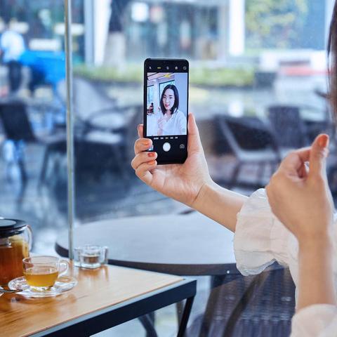 全球新能源汽车销量激增，XXXX年二季度增长趋势报告揭示惊人数据