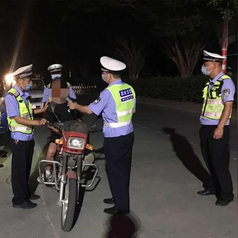 黄金盗窃案揭秘，涉案金额巨大，警方全力追捕