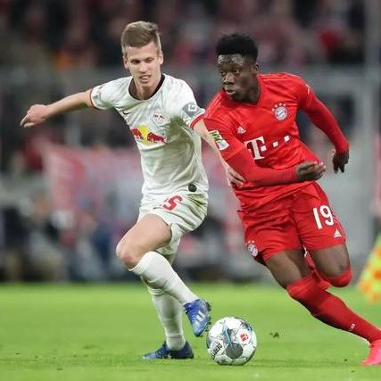 非常完美男嘉宾闪耀青春风采