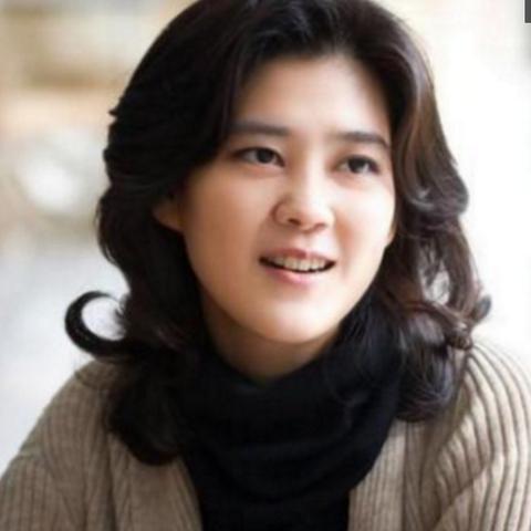 神级保安秦小白，英雄逆境崛起最新章节