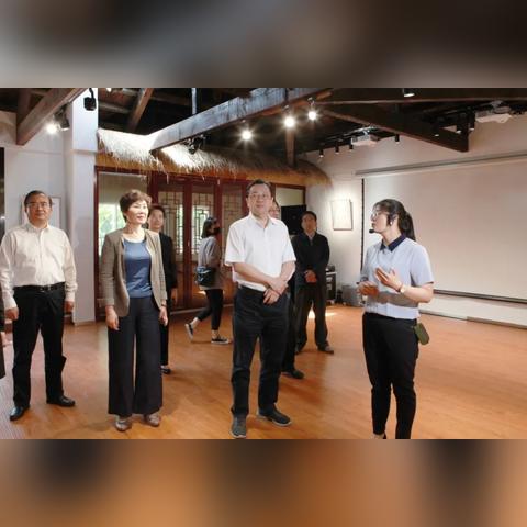 杨岳健康挑战及公众关注最新动态