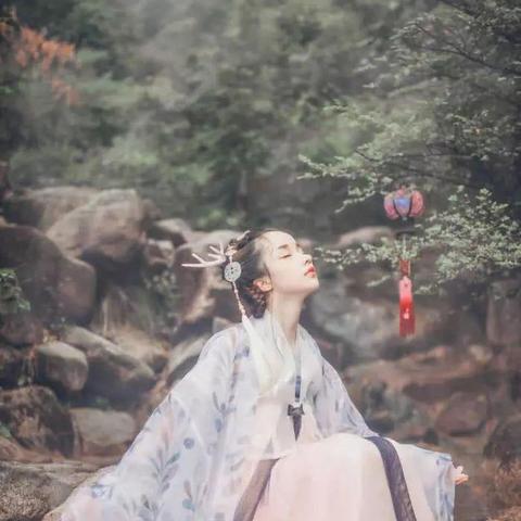 鹿鸣九里房价走势分析