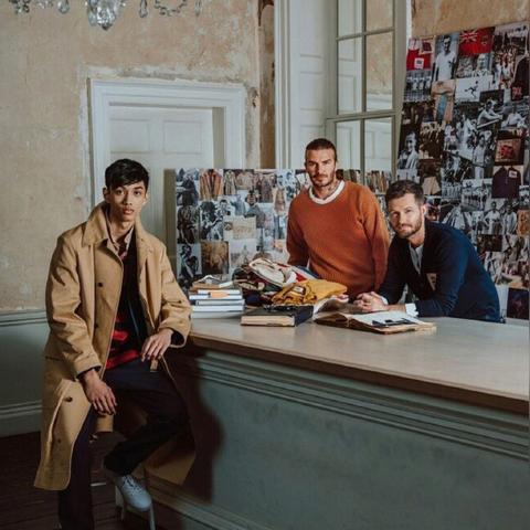 贝克汉姆女儿小七最新照片，时尚魅力与成长轨迹揭秘