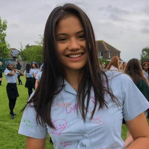 库尔尼科娃新篇章揭秘，俄罗斯网球女神最新照片曝光