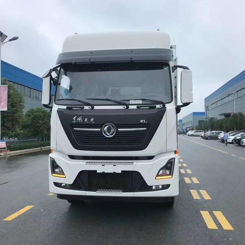 天龙最新款9米6车图片解析