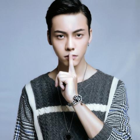 校花贴身高手最新章节及内容概述