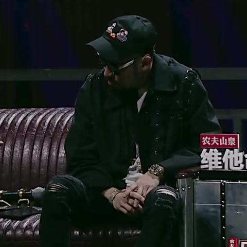 热狗同款外套，时尚新宠来袭